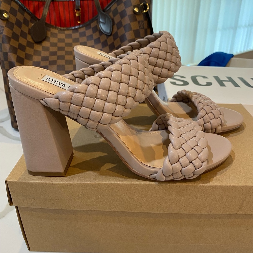 Brand New Steve Madden Tangle Taupe Heels 👡